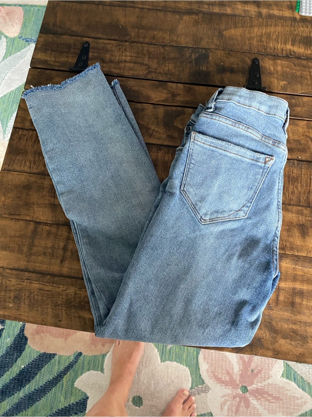 Kensie Light Blue Straight Leg Jeans